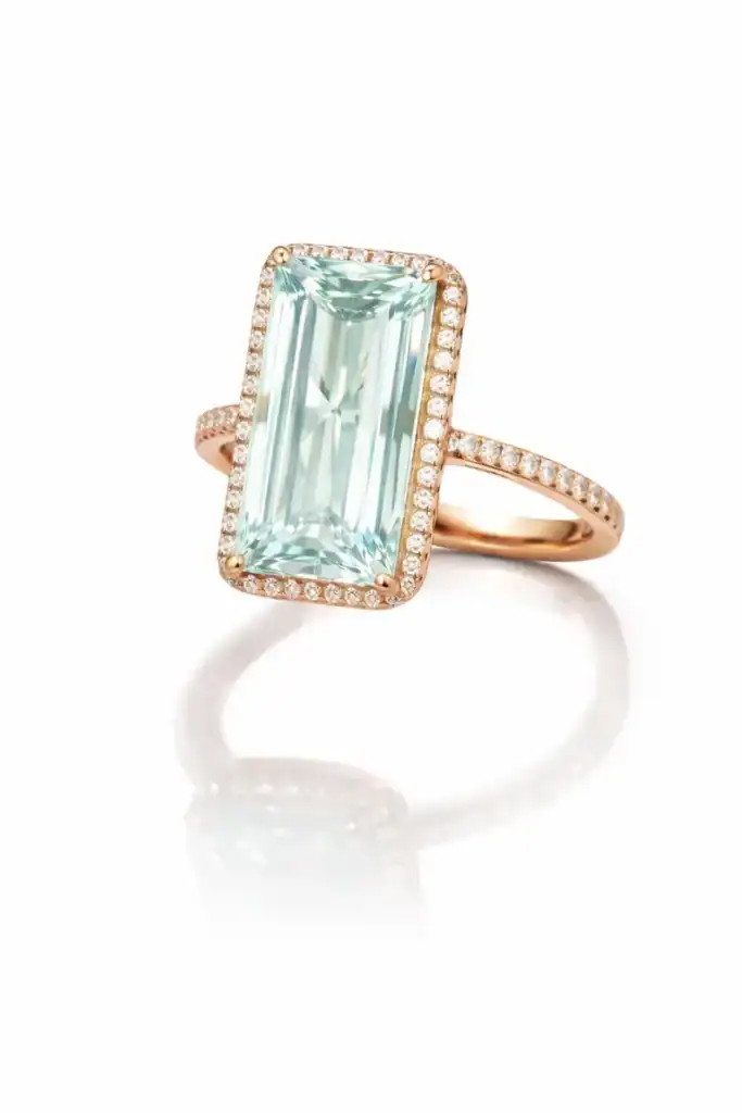 emerald-cut-aquamarine-engagement-rings