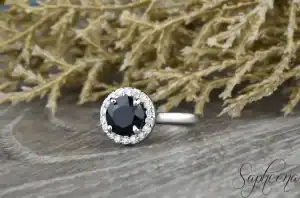 round-black-moissanite-diamond-ring