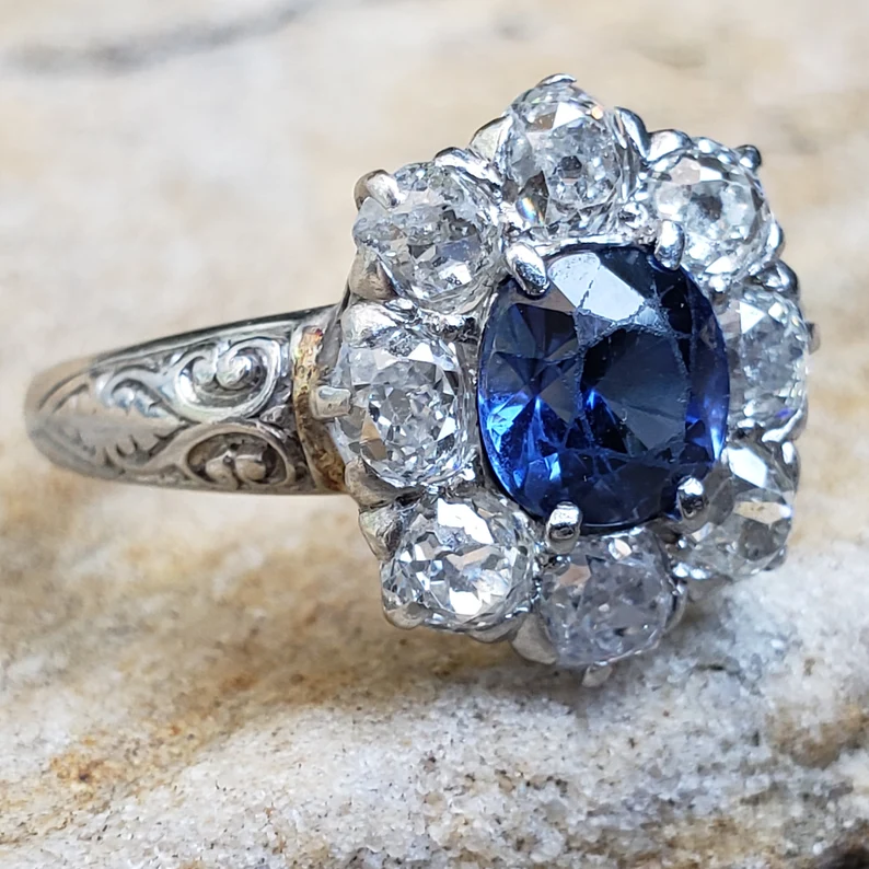 vintage-sapphire-engagement-ring-toronto